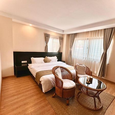 Pancha Buddha Service Apartments And Rooms กาฐมาณฑุ ภายนอก รูปภาพ
