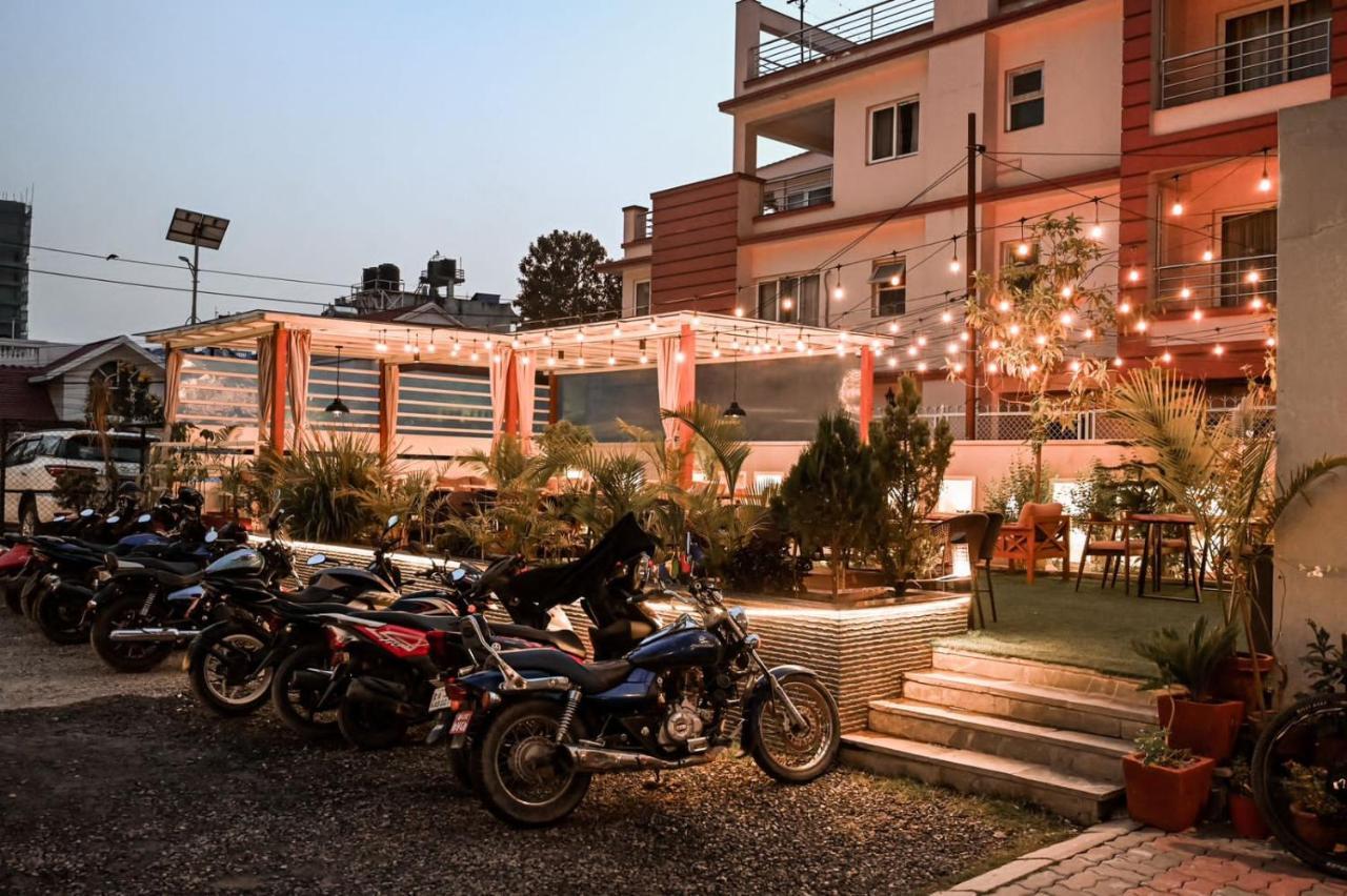 Pancha Buddha Service Apartments And Rooms กาฐมาณฑุ ภายนอก รูปภาพ