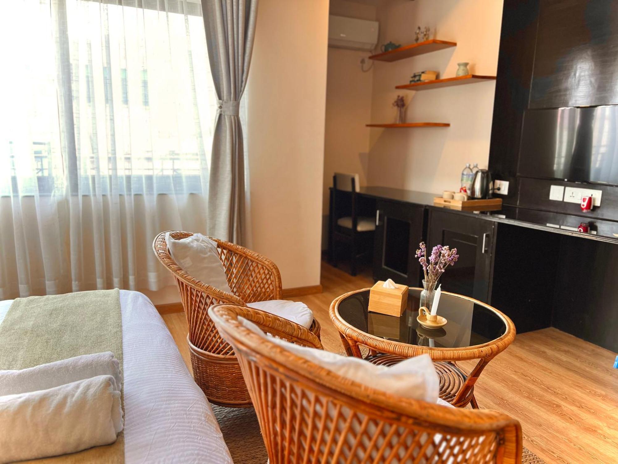 Pancha Buddha Service Apartments And Rooms กาฐมาณฑุ ภายนอก รูปภาพ